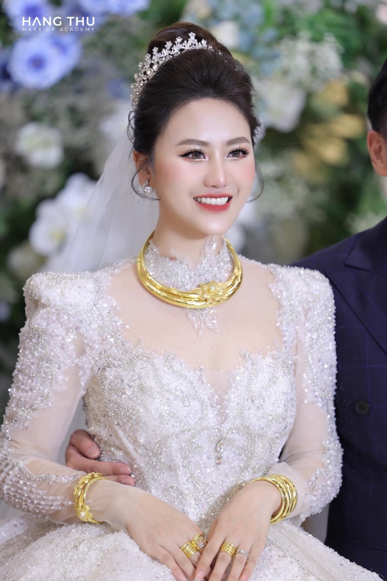 MAKE UP NGÀY CƯỚI